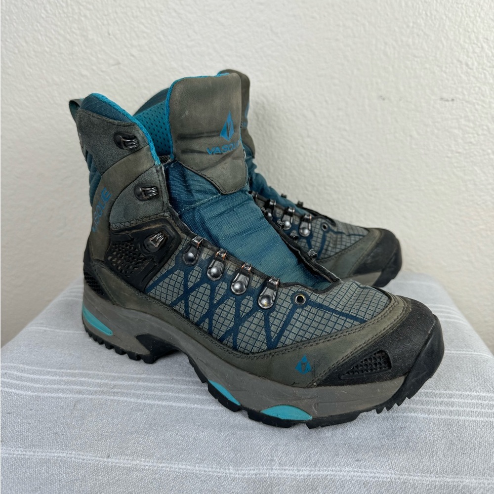 Vasque Saga Gtx Gore Tex Hiking Boots Women’s 7.5m Gem